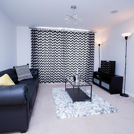 Mills Apartment - Two Bedroom En-Suite Apartment Northampton Exteriér fotografie